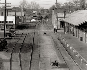Lot 4143, Auction  120, Evans, Walker, Railroad Station, Edwards, Mississippi