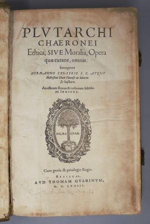 Los 769 - Plutarch - Ethica. Basel, Thomas Guarinus, 1573. - Schöne Humanistenausgabe der Moralia, hier in der Übersetzung des Hermann Cruser - 3 - thumb