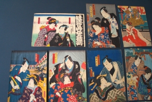 Los 652 - Szenische Doppelporträts und Kunisada, Utagawa - 12 Farbholzschnitte mit Figurenpaaren verschiedener Künstler - 6 - thumb