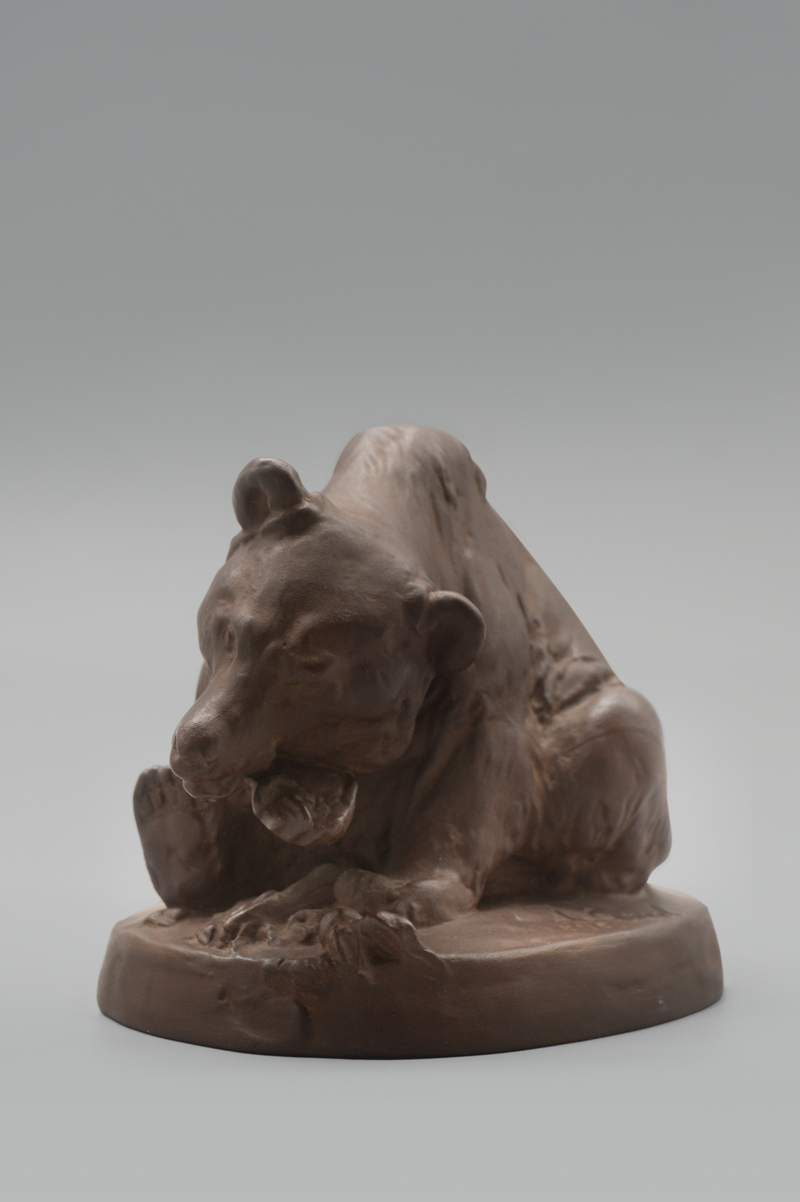 Lot 8028, Auction 127, Gaul, August, Fressender Bär